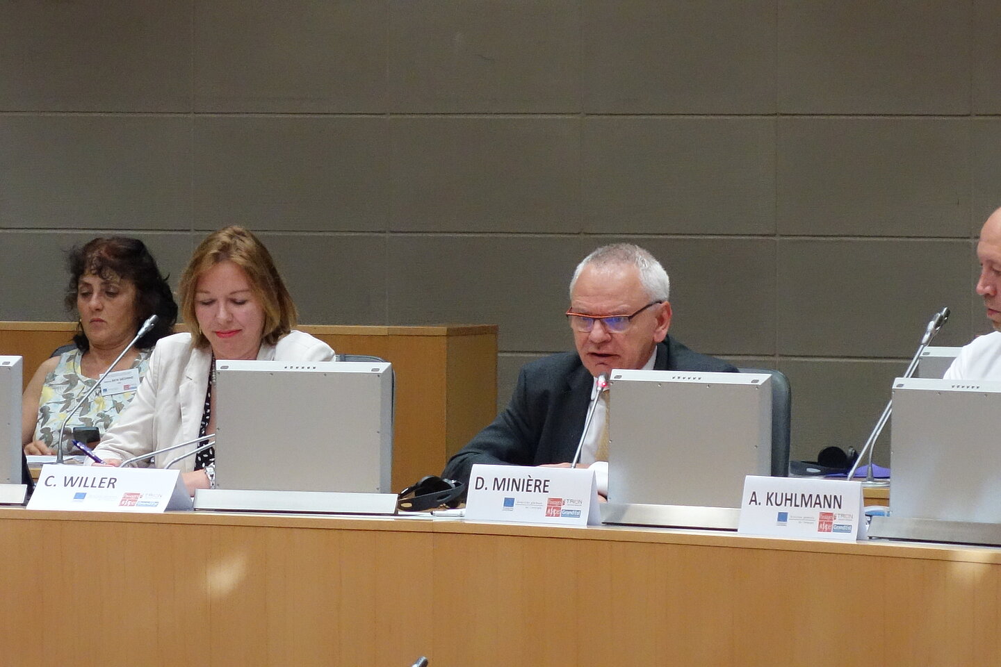 Session 1, D. Minière, EDF, Executif Groupe, Direktion des Nuklear- und Thermieparks