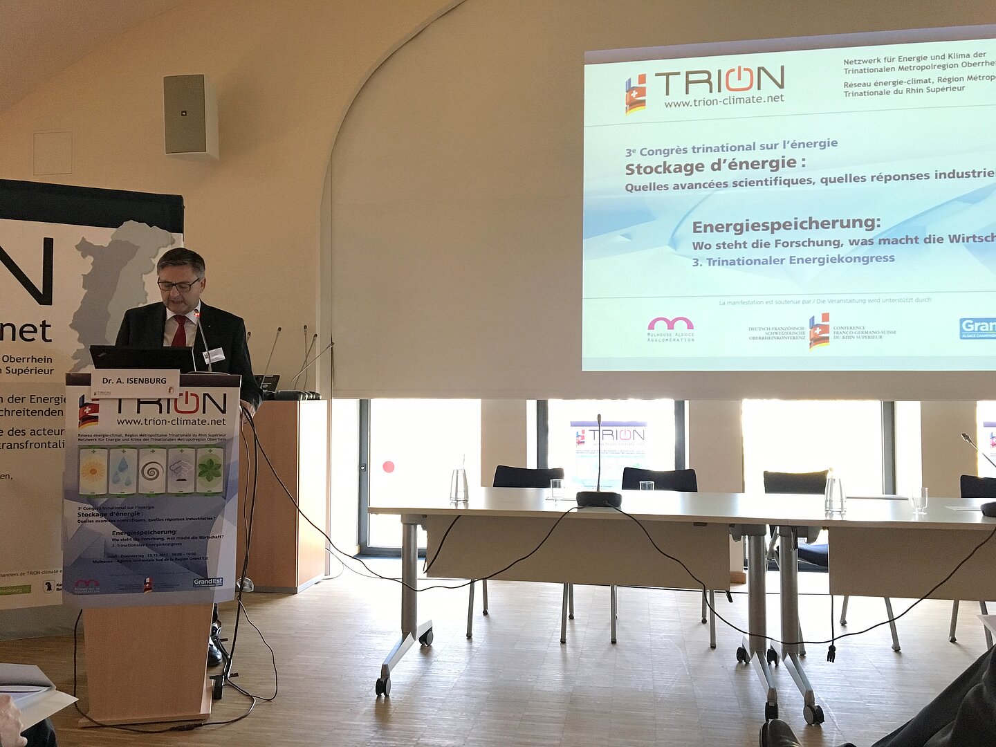 Dr. A. Isenburg, Vorsitzender TRION-climate